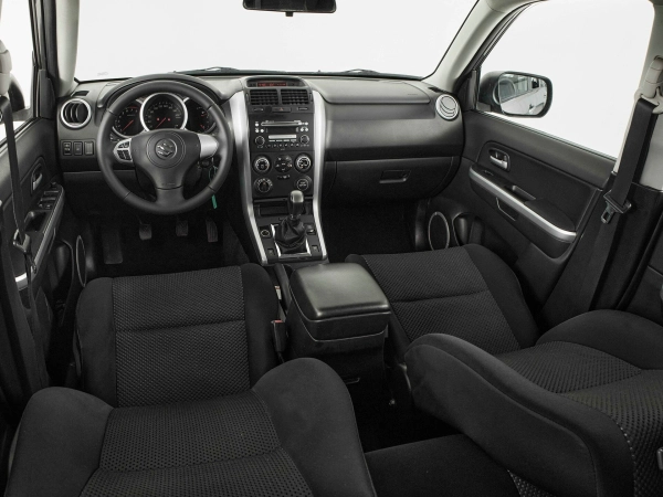 Suzuki Grand Vitara, II Рестайлинг фото №7