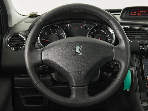 Peugeot 3008, I фото №11
