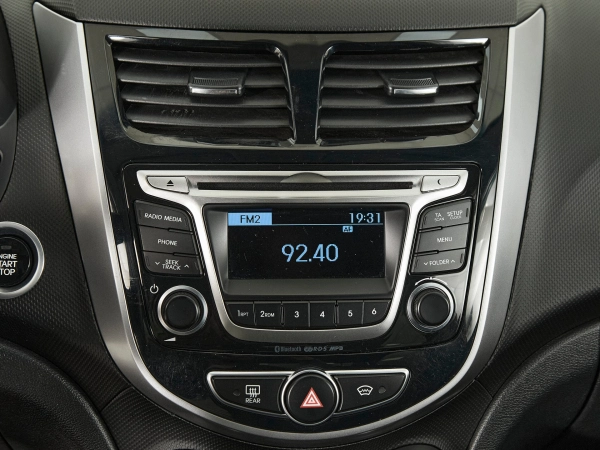 Hyundai Solaris, I Рестайлинг фото №19