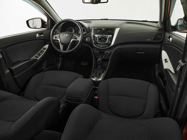 Hyundai Solaris, I Рестайлинг фото №9
