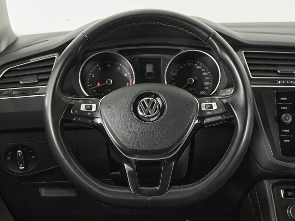 Volkswagen Tiguan, II фото №10
