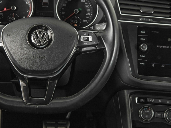 Volkswagen Tiguan, II фото №12