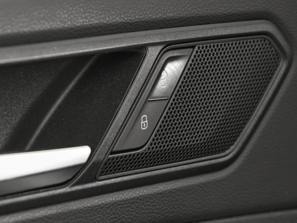 Volkswagen Tiguan, II фото №14
