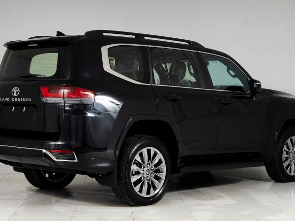 Toyota Land Cruiser, 300 Series фото №6