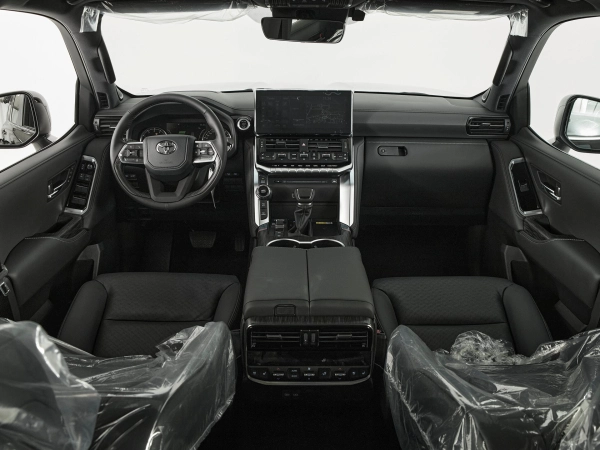 Toyota Land Cruiser, 300 Series фото №8