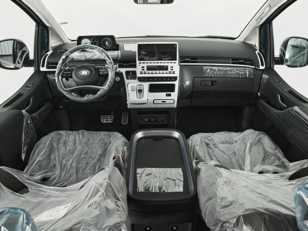Hyundai Staria, I фото №9