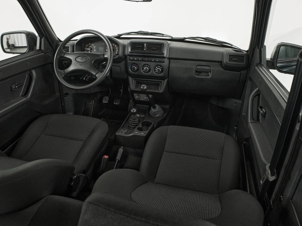 Lada (ВАЗ) Niva Travel, I фото №9