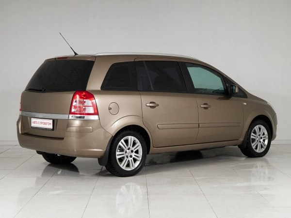 Opel Zafira, B Рестайлинг фото №6