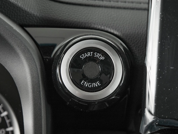 Toyota Land Cruiser, 300 Series фото №14