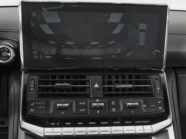 Toyota Land Cruiser, 300 Series фото №23