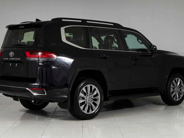Toyota Land Cruiser, 300 Series фото №6