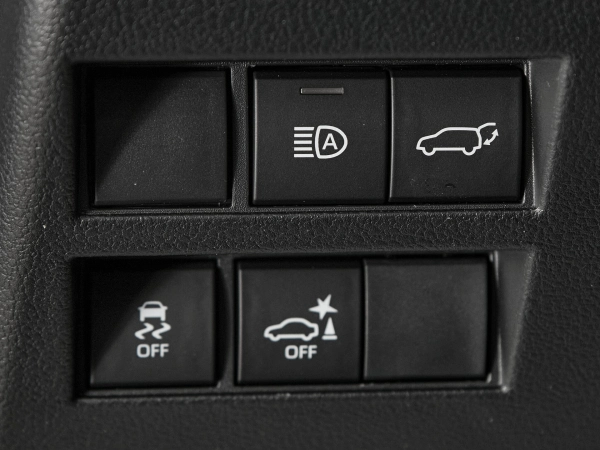 Toyota Land Cruiser, 300 Series фото №22
