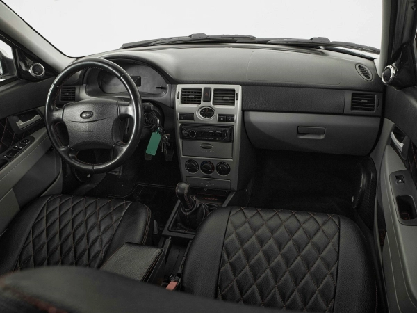 Lada (ВАЗ) Priora, I фото №9