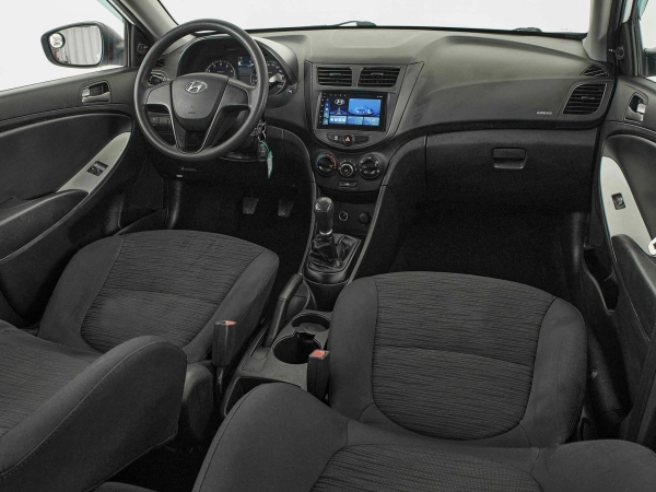 Hyundai Solaris, I Рестайлинг фото №9