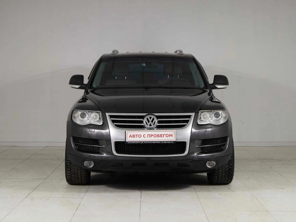 Volkswagen Touareg, I Рестайлинг фото №2