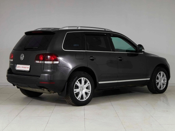 Volkswagen Touareg, I Рестайлинг фото №6