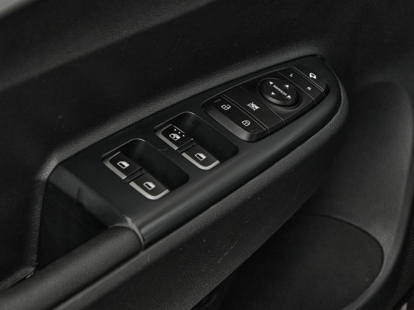 Kia Rio, IV Рестайлинг фото №13