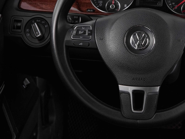 Volkswagen Passat, B7 фото №11