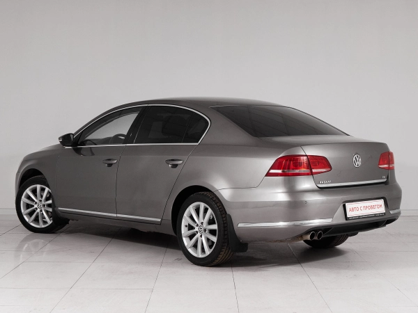 Volkswagen Passat, B7 фото №4