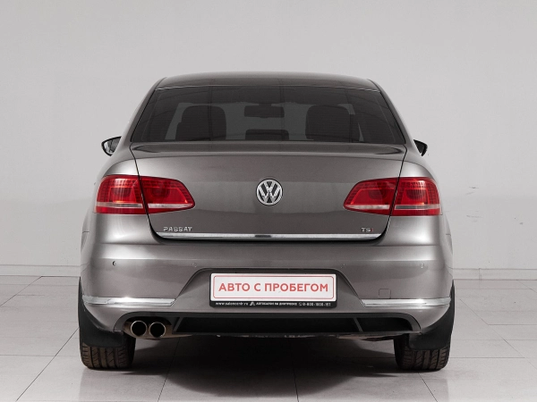Volkswagen Passat, B7 фото №5