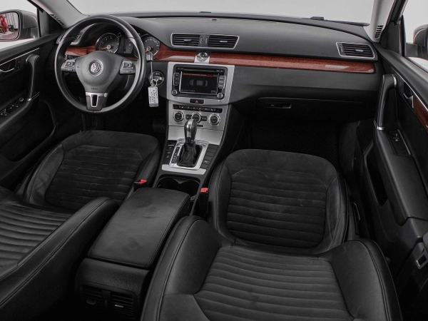 Volkswagen Passat, B7 фото №9