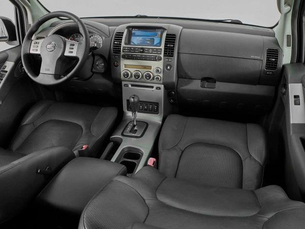 Nissan Pathfinder, III фото №10