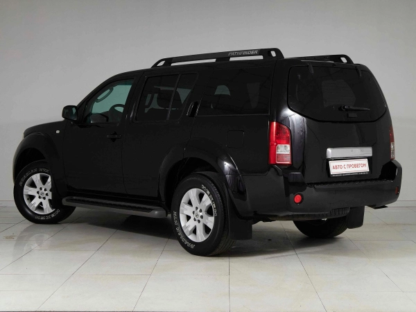 Nissan Pathfinder, III фото №4