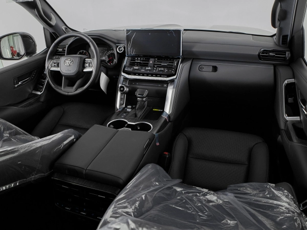 Toyota Land Cruiser, 300 Series фото №9