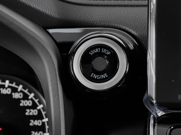 Toyota Land Cruiser, 300 Series фото №14