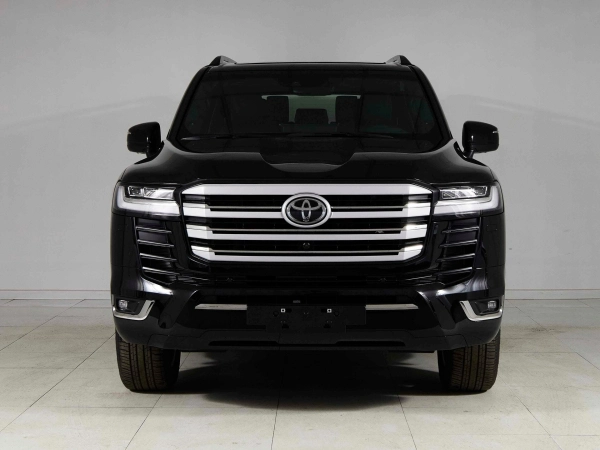 Toyota Land Cruiser, 300 Series фото №2