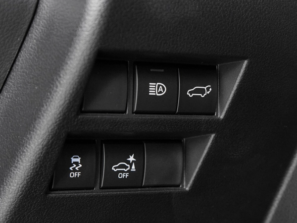 Toyota Land Cruiser, 300 Series фото №20