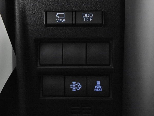 Toyota Land Cruiser, 300 Series фото №21