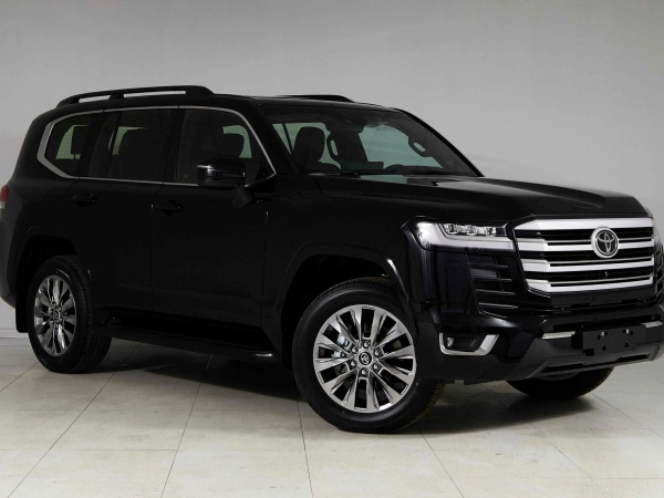 Toyota Land Cruiser, 300 Series фото №3