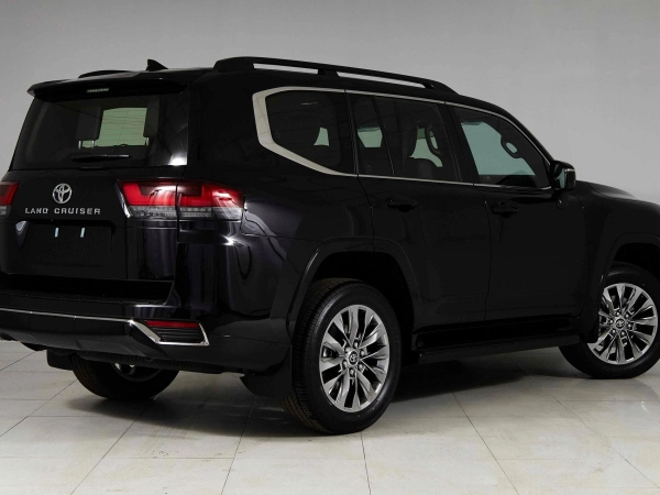 Toyota Land Cruiser, 300 Series фото №6