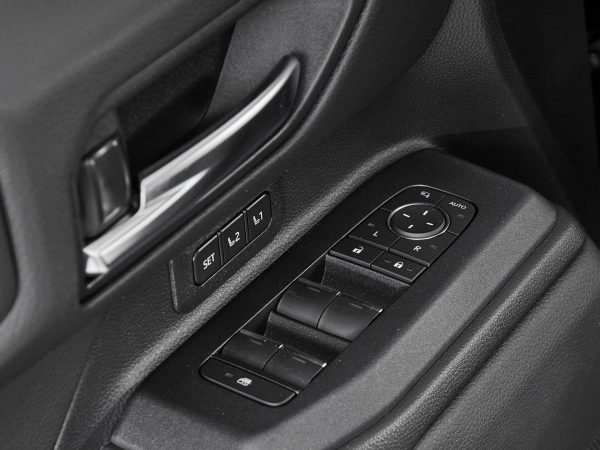 Toyota Land Cruiser Prado, 250 Series фото №14