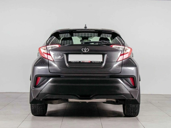 Toyota C-HR, I Рестайлинг фото №6