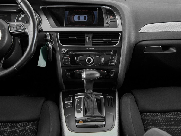 Audi A4, IV (B8) Рестайлинг фото №14