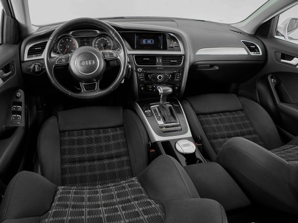 Audi A4, IV (B8) Рестайлинг фото №7
