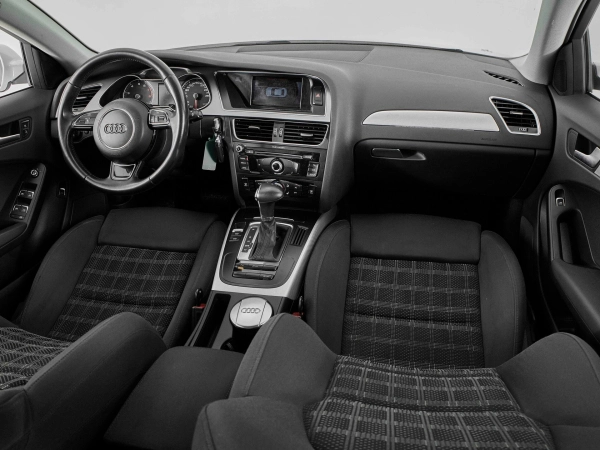 Audi A4, IV (B8) Рестайлинг фото №9