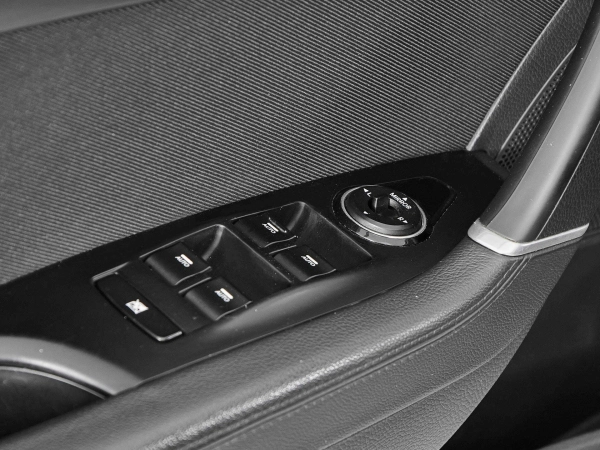 Hyundai i40, I фото №14