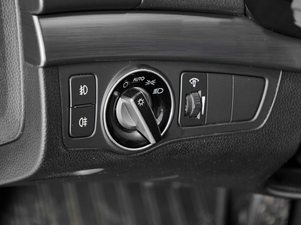 Hyundai i40, I фото №15