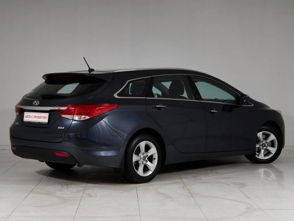 Hyundai i40, I фото №6