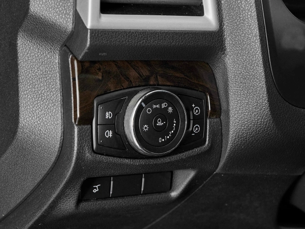 Ford Explorer, V фото №16