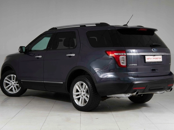Ford Explorer, V фото №4