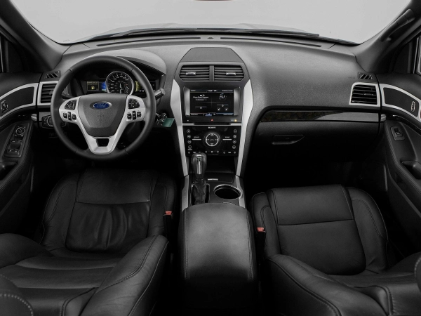 Ford Explorer, V фото №9