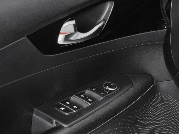 Kia Cerato, IV фото №13