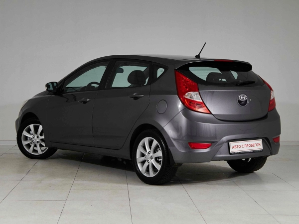 Hyundai Solaris, I фото №4
