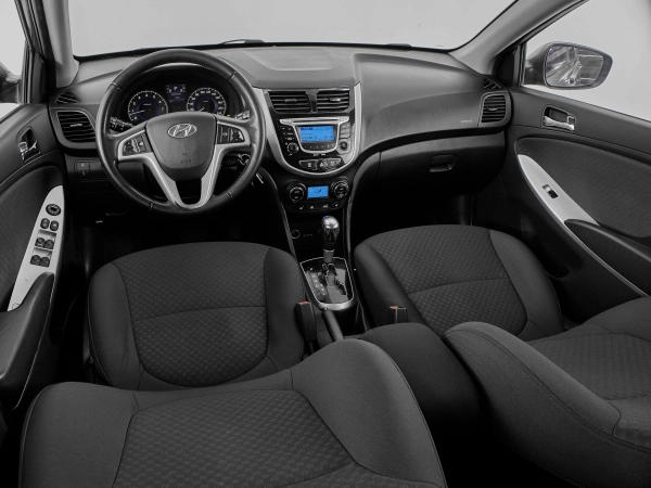 Hyundai Solaris, I фото №7