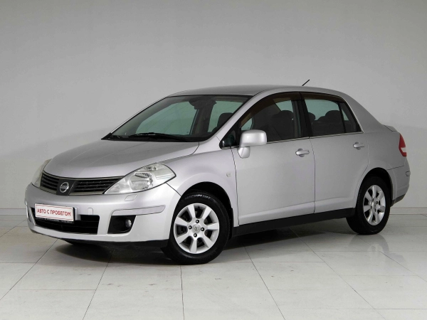 Nissan Tiida, I фото №1