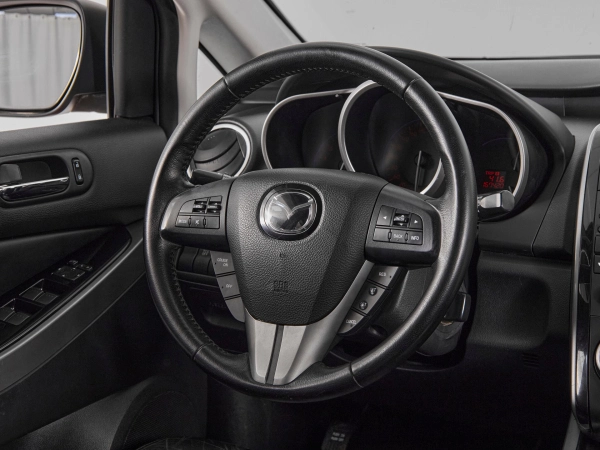 Mazda CX-7, I Рестайлинг фото №10